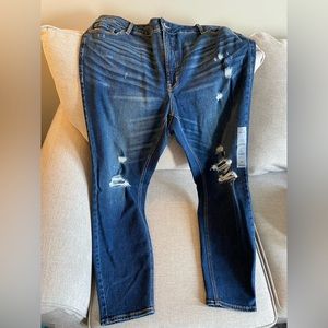 Brand New - Old Navy High Rise Rockstar Super Skinny Jeans - Size 22